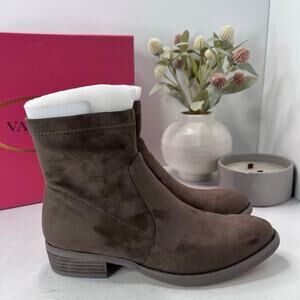 Vaneli Henson Super Suede Stretch Chunky Heel Boot Taupe Women's US 7.5N
